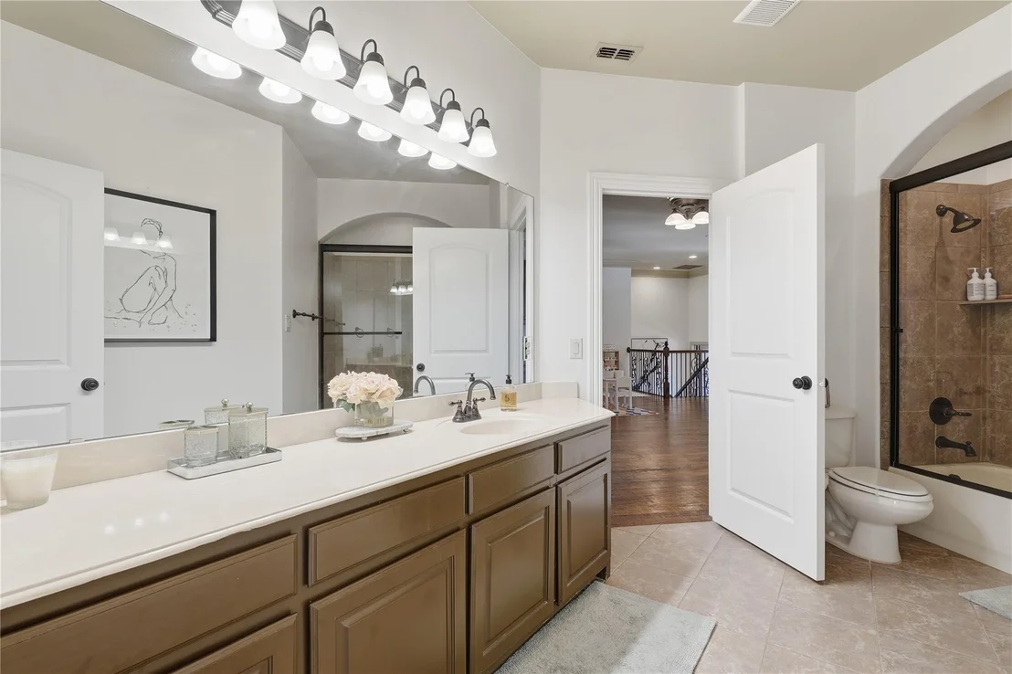 Photo of 5757 Bernay Lane