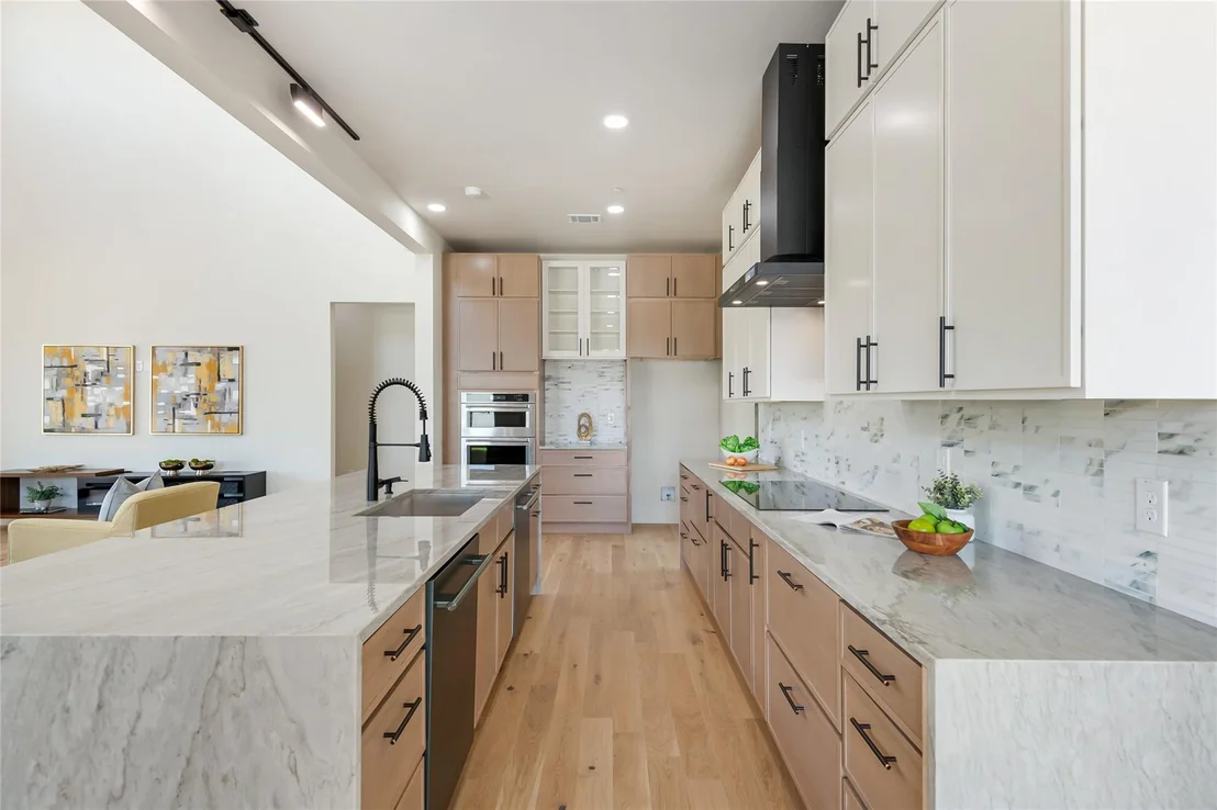 Photo of 349 Valley Trail