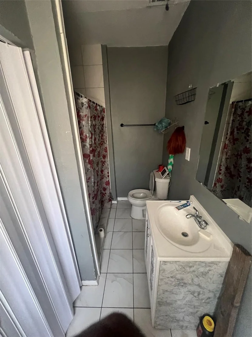 Photo of 1217 High Street