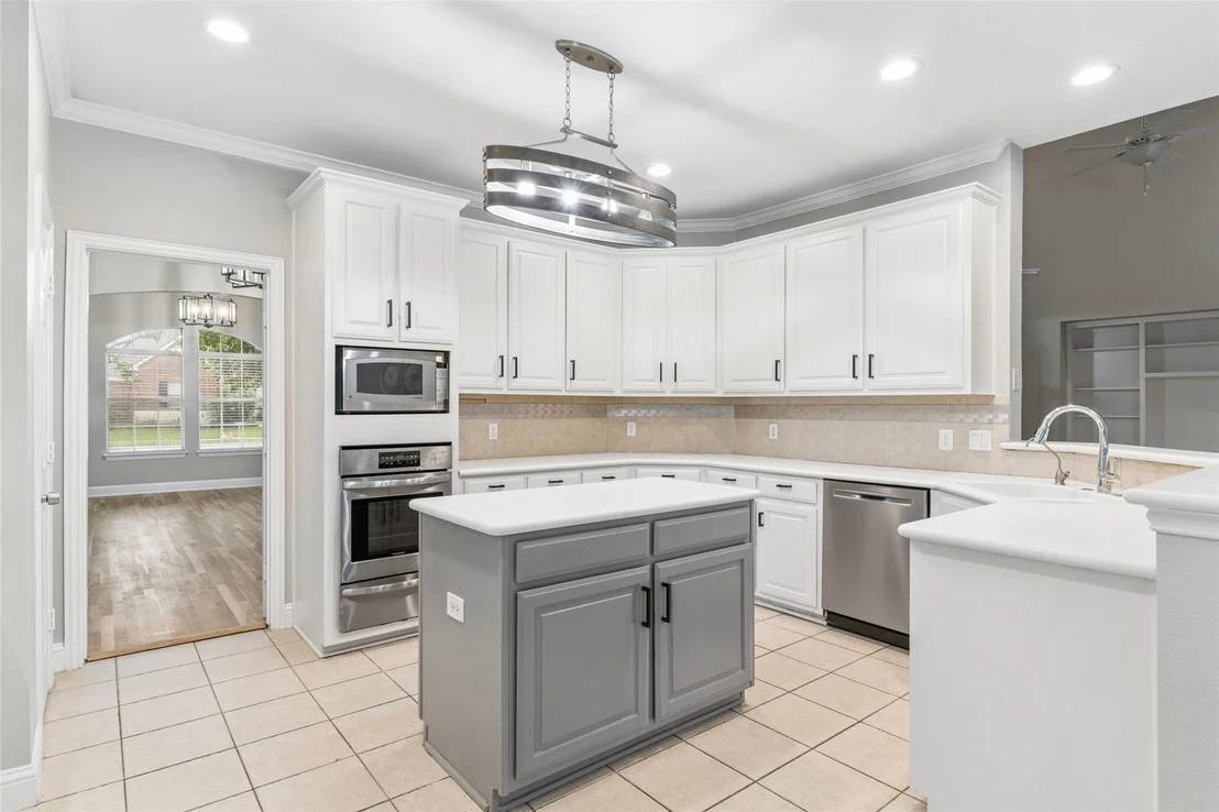 Photo of 5912 Crestberry Lane