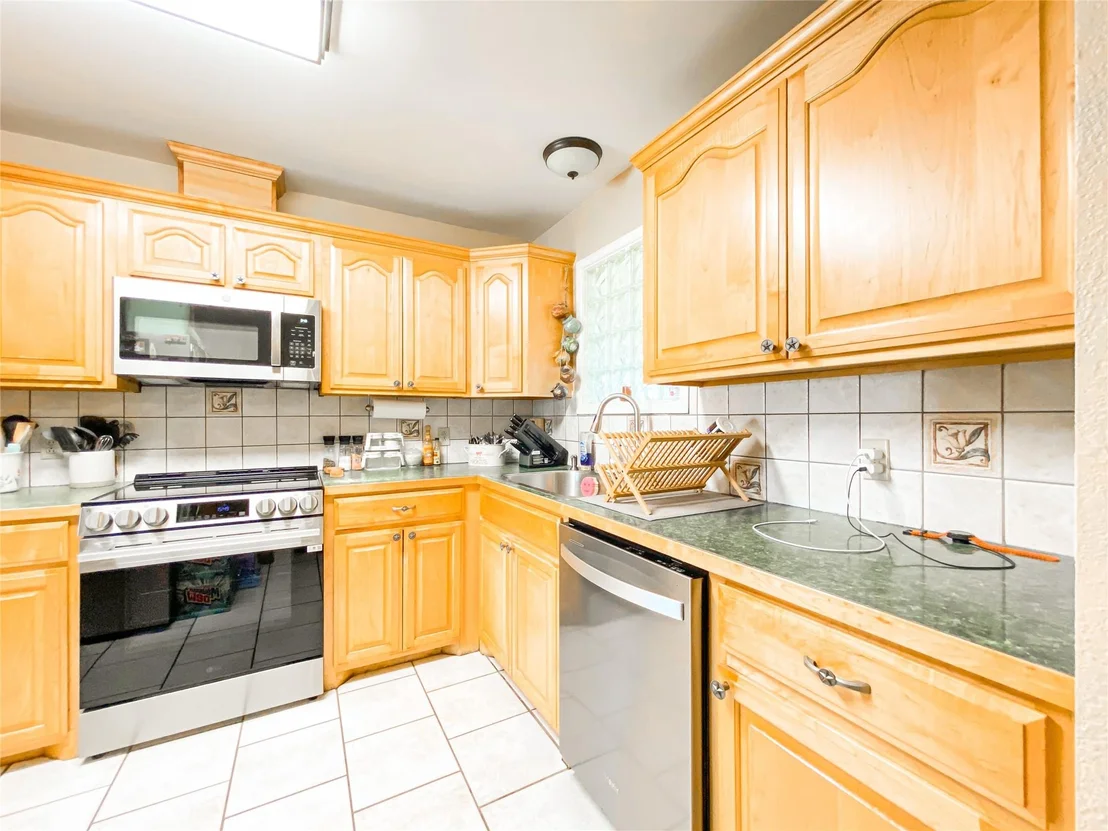 Photo of 520 Greenfield Road
