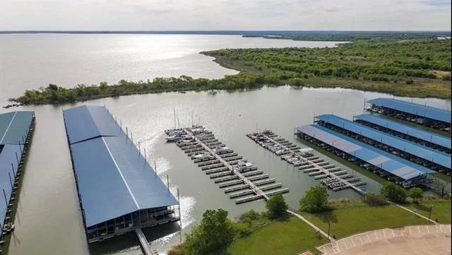 Photo of 1040 Waters Edge Drive