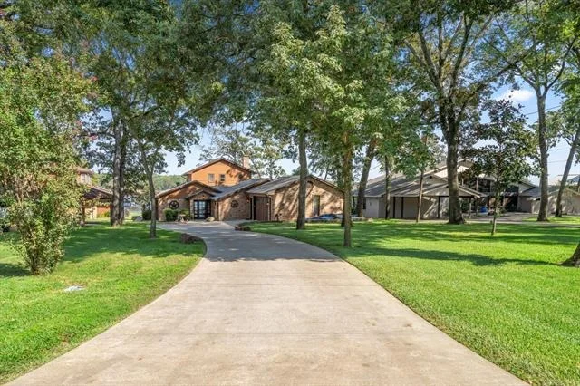 Photo of 169 Deer Island Road