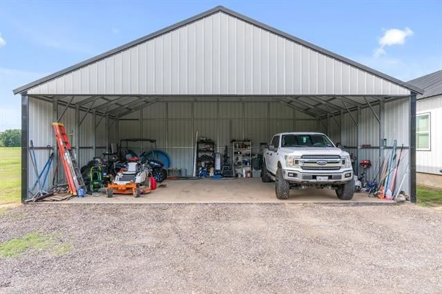 Photo of 15703 County Road 2854