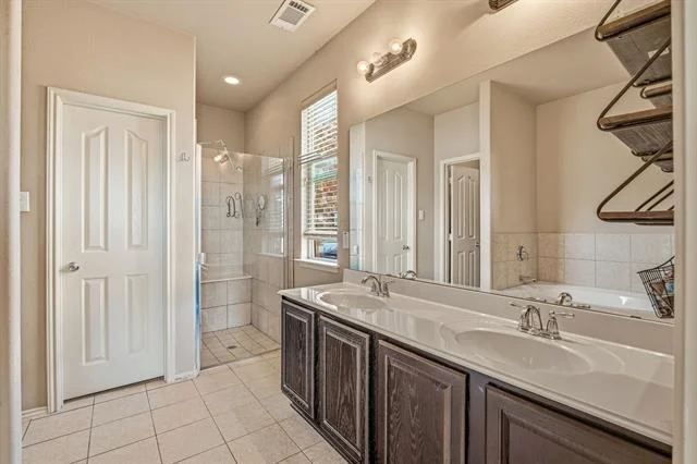 Photo of 409 Crown Oaks Drive