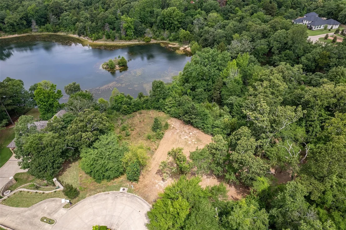 Photo of 2866 J Cupit Court