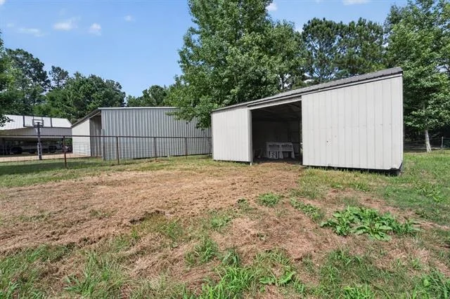 Photo of 400,401 Third Street
