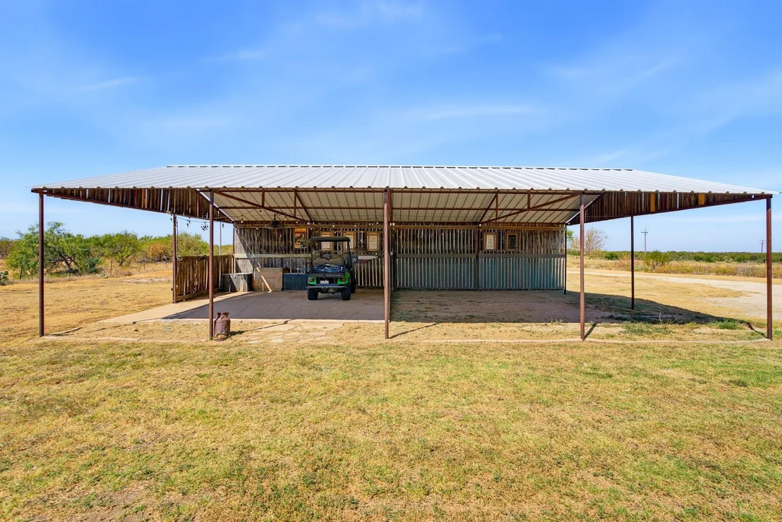 Photo of 1818 S County Road 215
