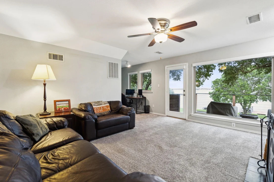 Photo of 4414 Scenic Drive