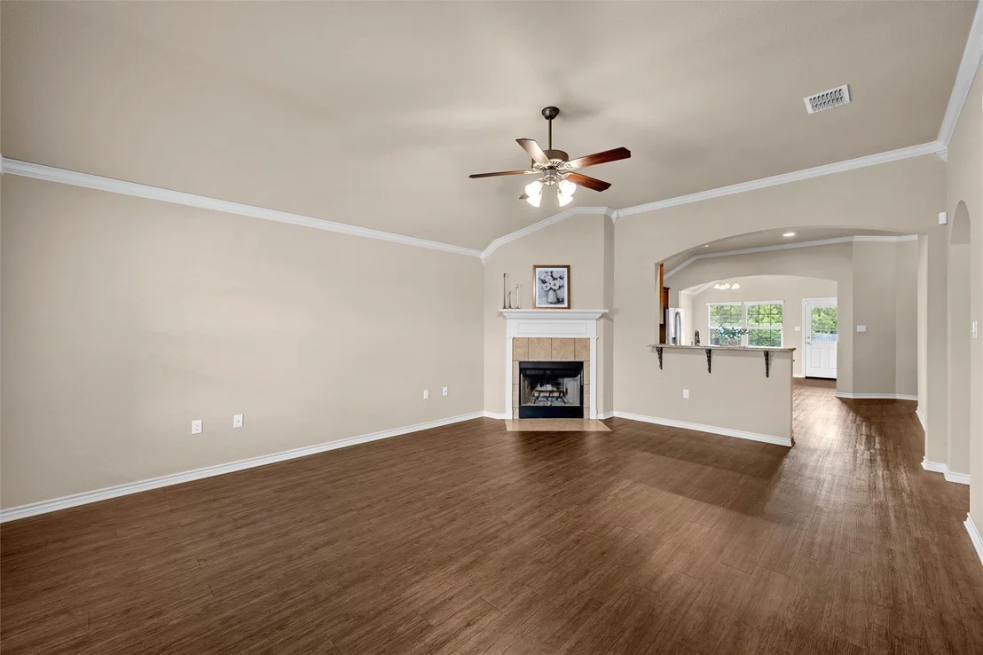 Photo of 905 Heston Circle