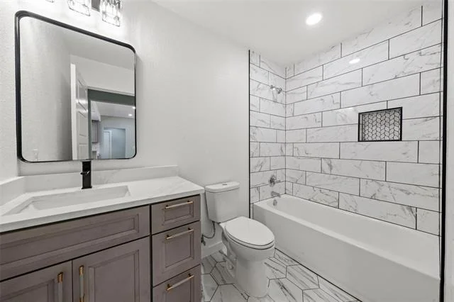 Photo of 2505 Stewart Drive