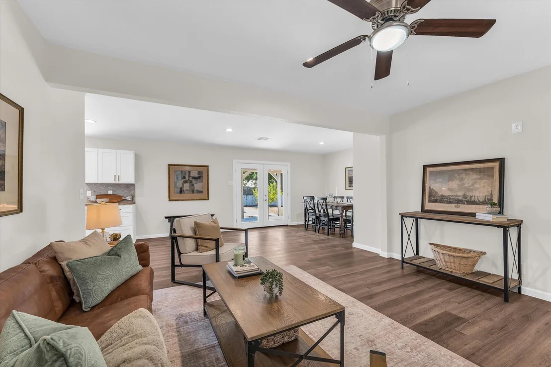 Photo of 1025 N 59th Street