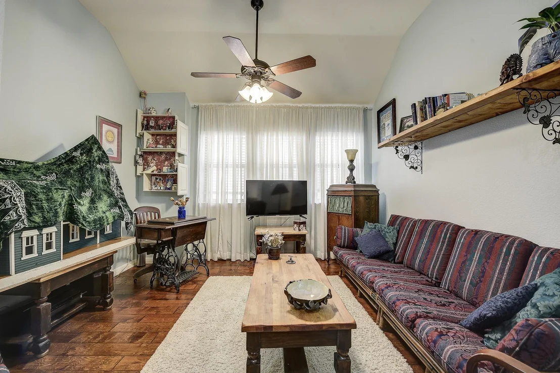 Photo of 620 Cypress Hill Drive