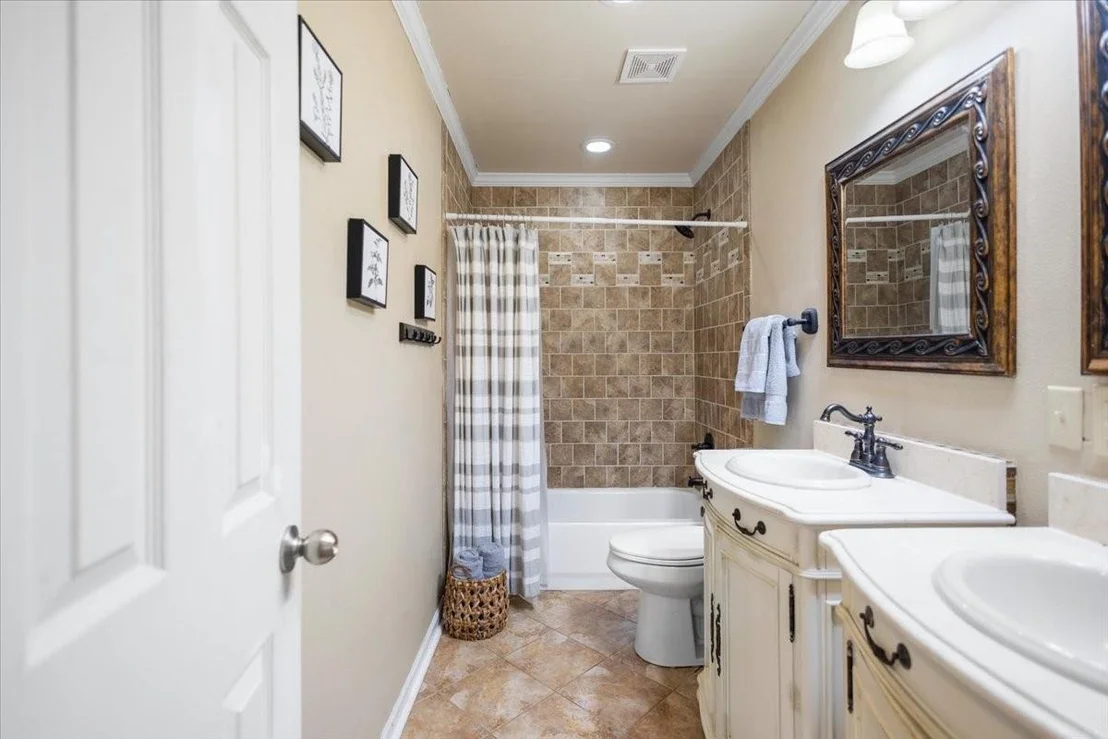 Photo of 1327 BRIDLE PATH Lane