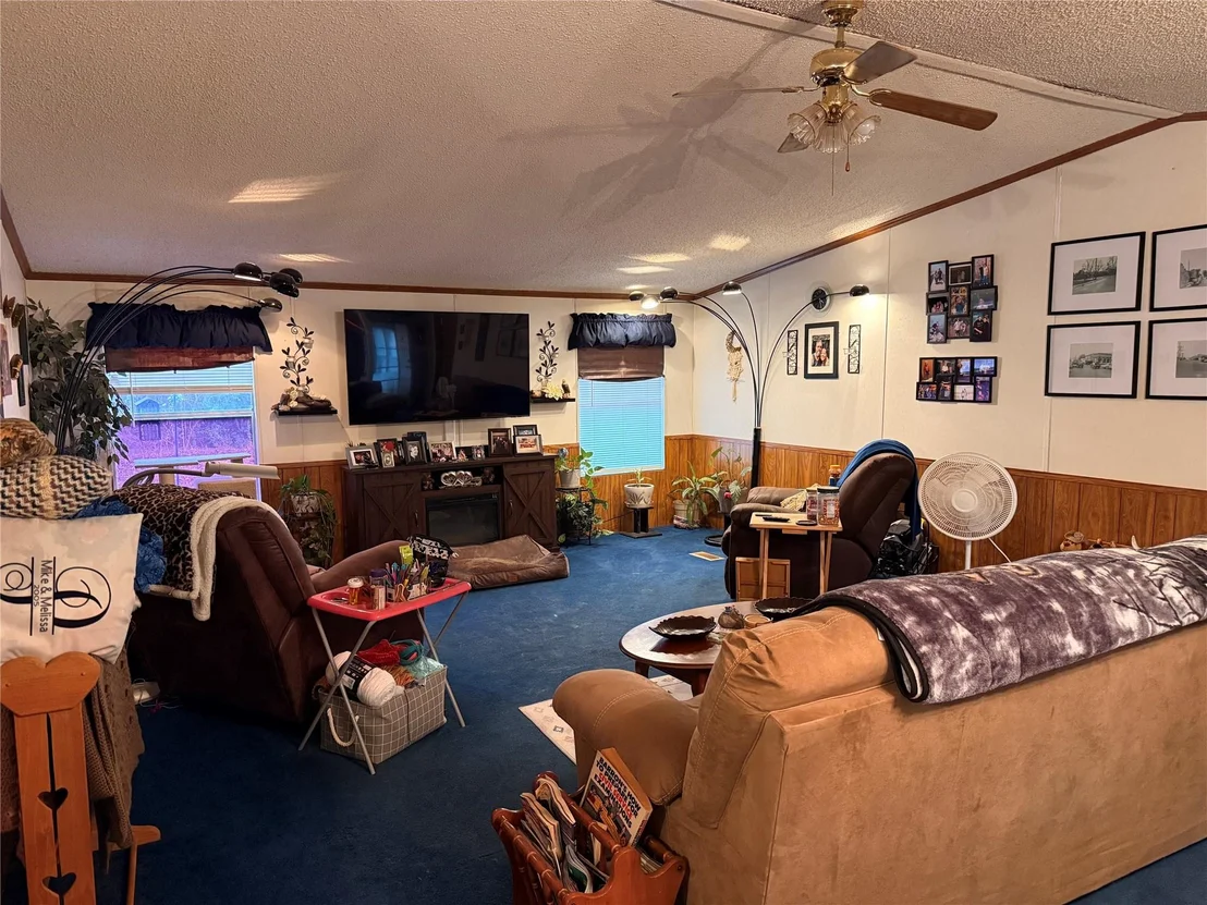 Photo of 383 Randall Ave