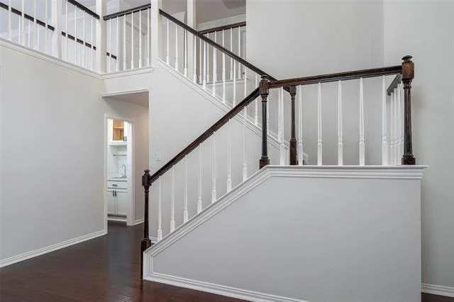 Photo of 7206 Forestwind Court