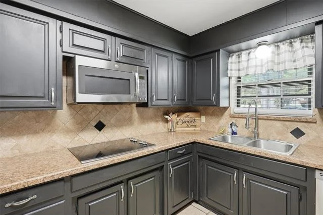 Photo of 1325 Hemphill Drive