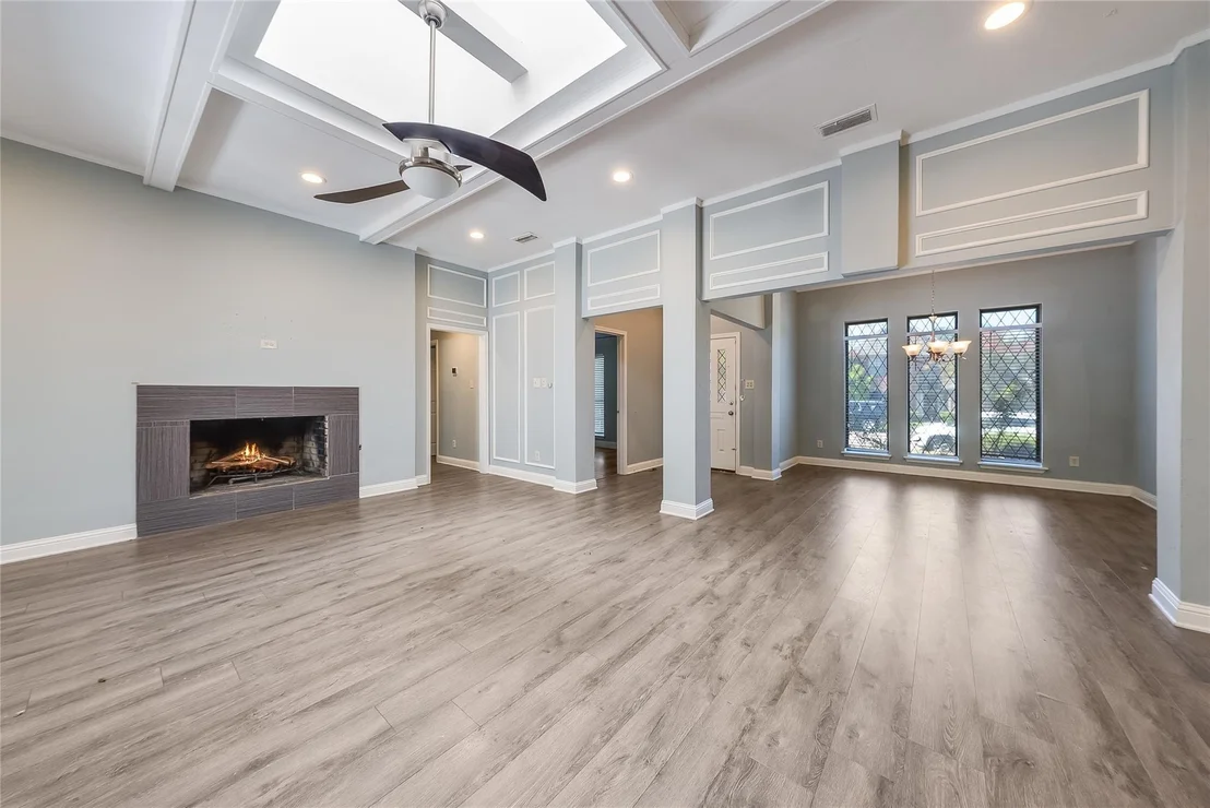 Photo of 2300 San Gabriel Drive
