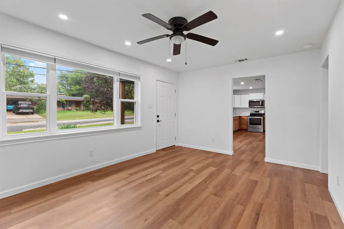 Photo of 2807 Willard Drive