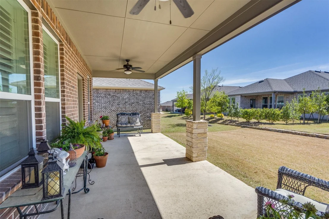 Photo of 424 Long Pines Drive
