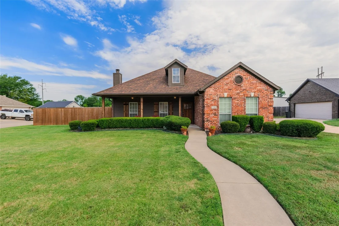 Photo of 1308 Madeline Street