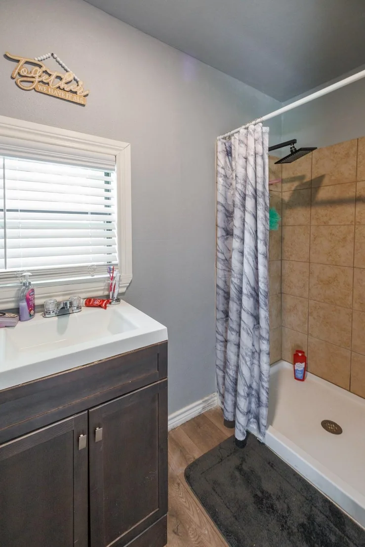 Photo of 308 W 5th Street