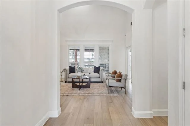 Photo of 5829 Lakeside Drive