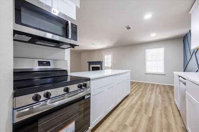 Photo of 301 Bellaire Drive