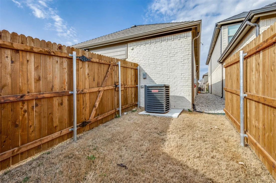 Photo of 4704 Simple Pathway Street