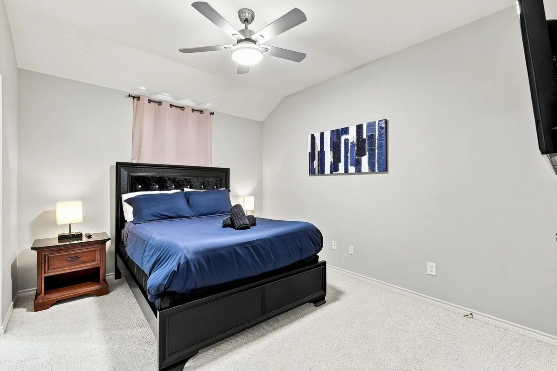 Photo of 335 Linhurst Drive