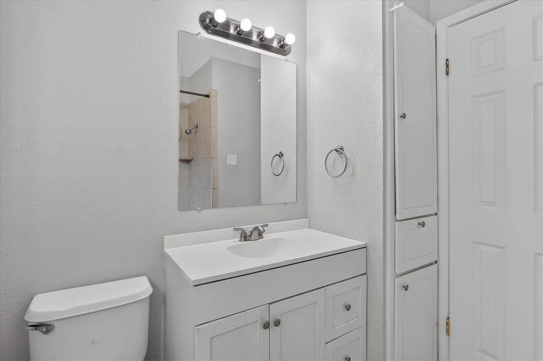 Photo of 628 Lisa Street