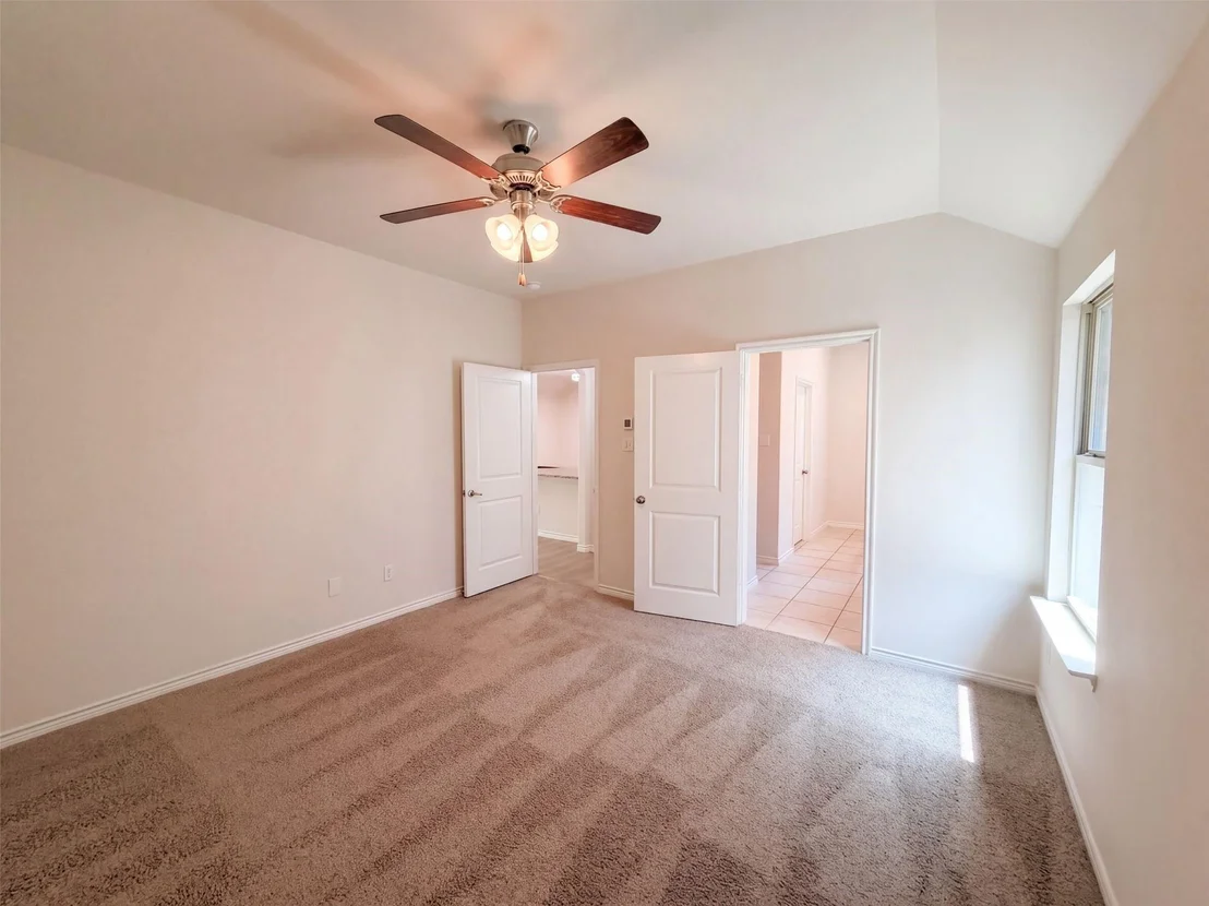Photo of 5558 Yarborough Drive