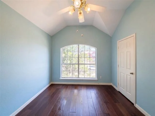 Photo of 3606 Fairlands Drive