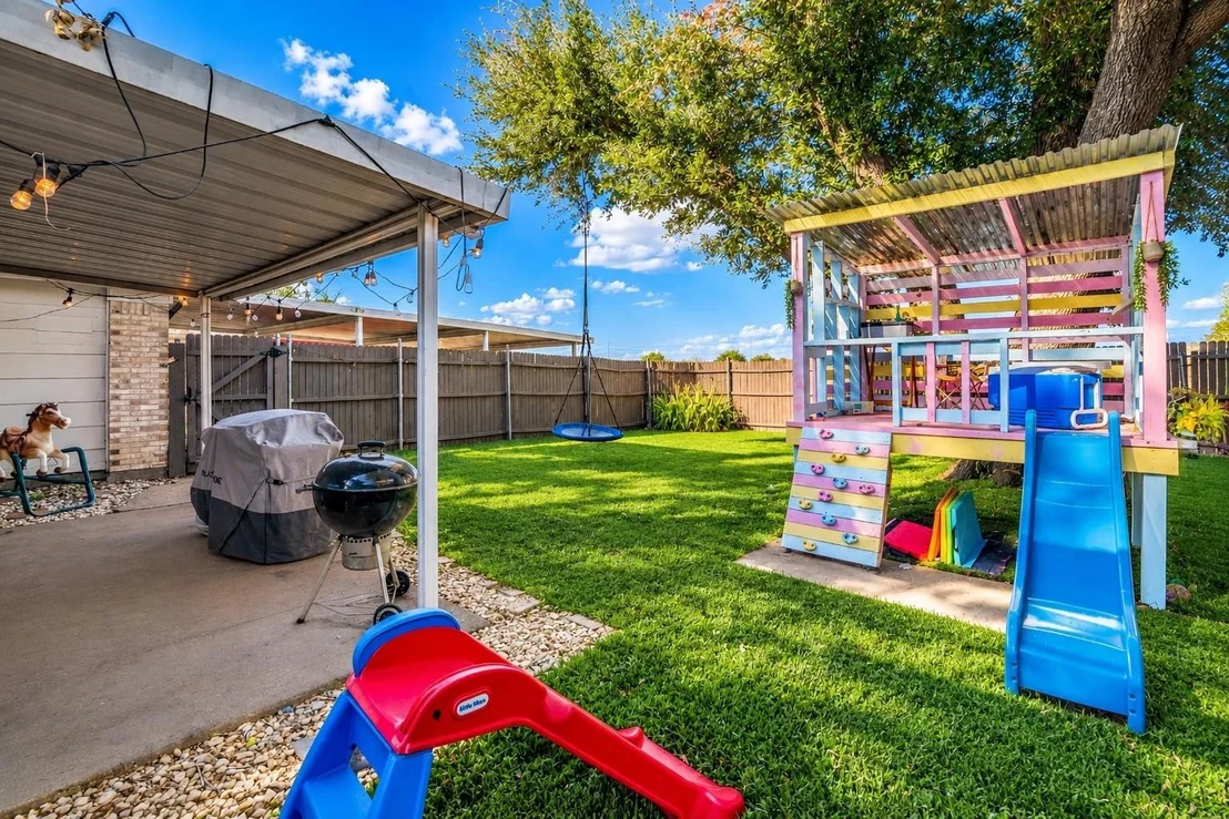 Photo of 2920 Sidney Drive
