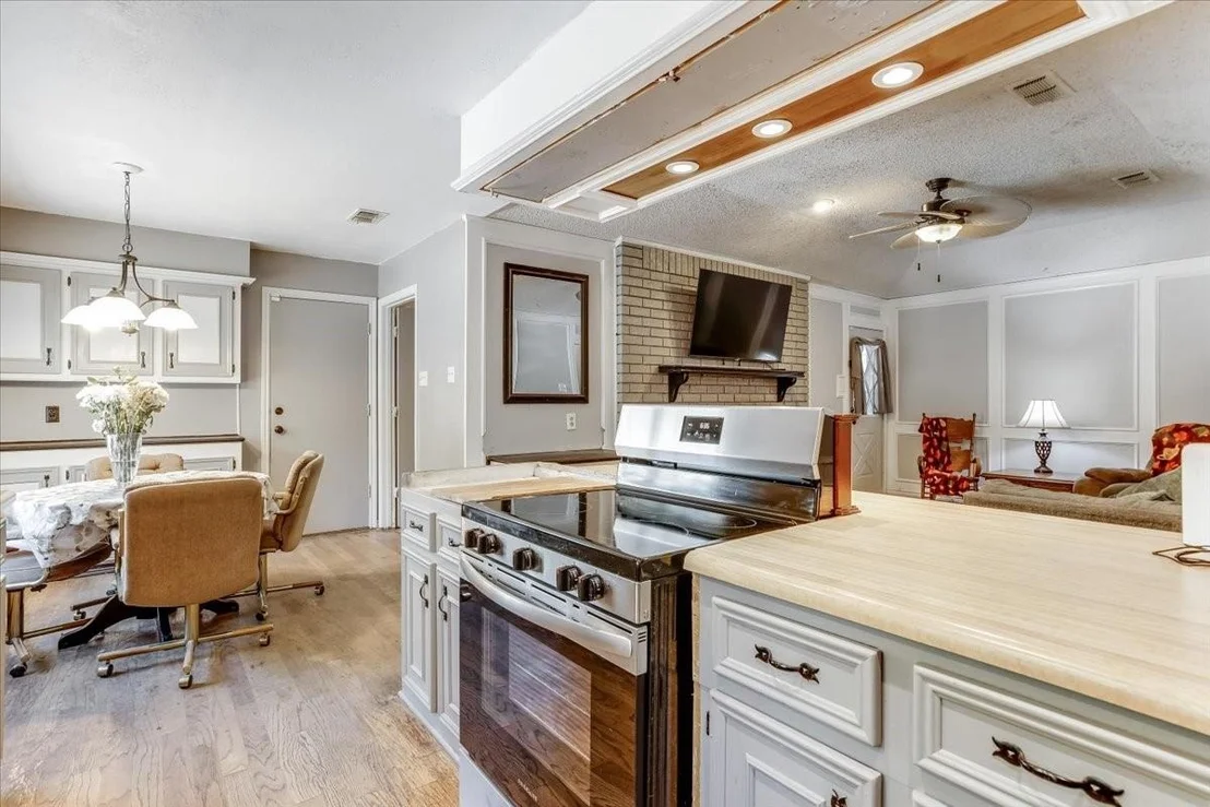 Photo of 3211 Bluegrass Drive