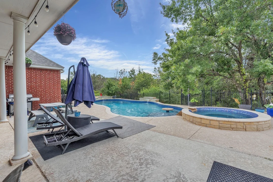 Photo of 333 Coach House Circle