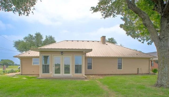 Photo of 812 Crestline Drive