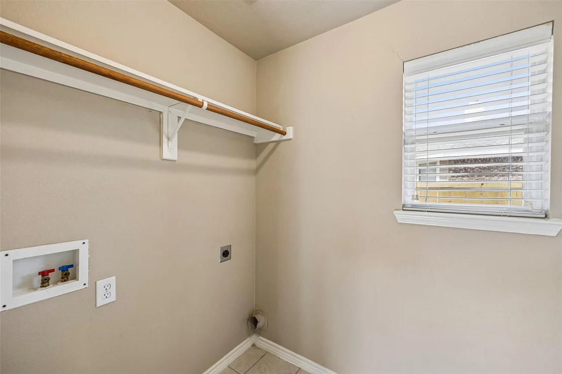 Photo of 1612 Balboa Lane