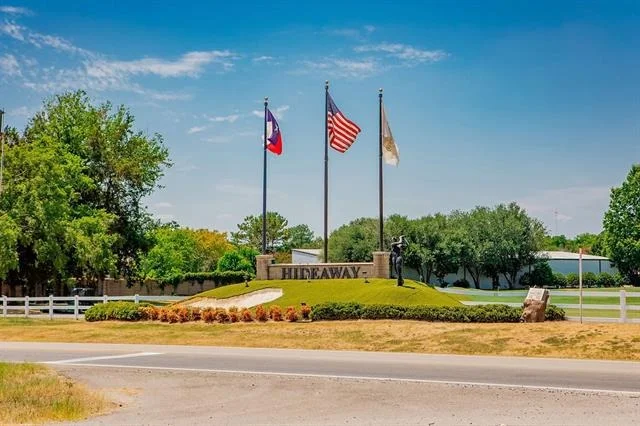 Photo of 321 Lakeview Drive