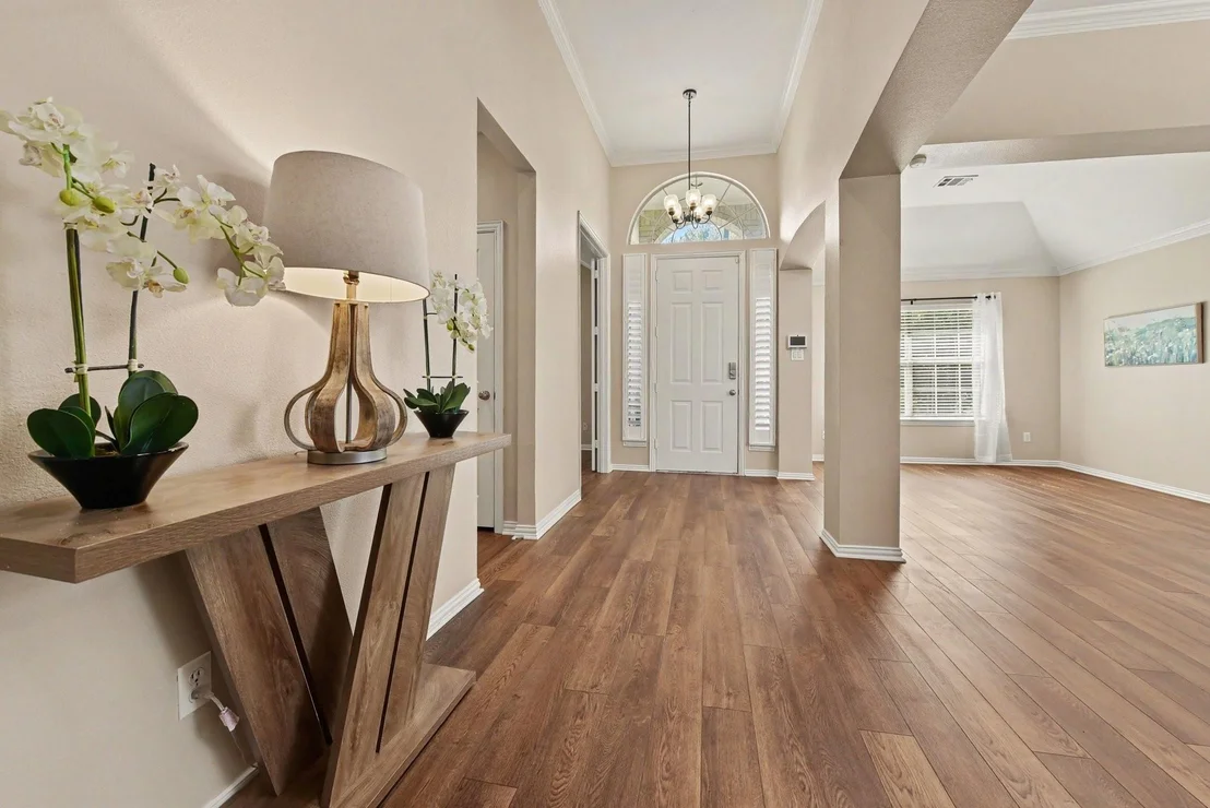 Photo of 401 Stonebridge Circle
