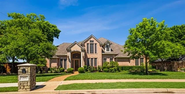Photo of 901 Canterbury Lane