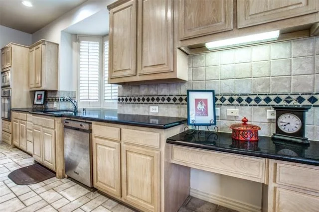 Photo of 707 Longwood Drive
