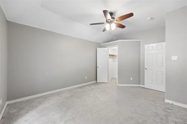 Photo of 828 Rockefeller Lane