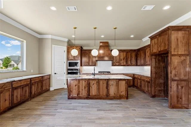 Photo of 1041 Mickelson Drive