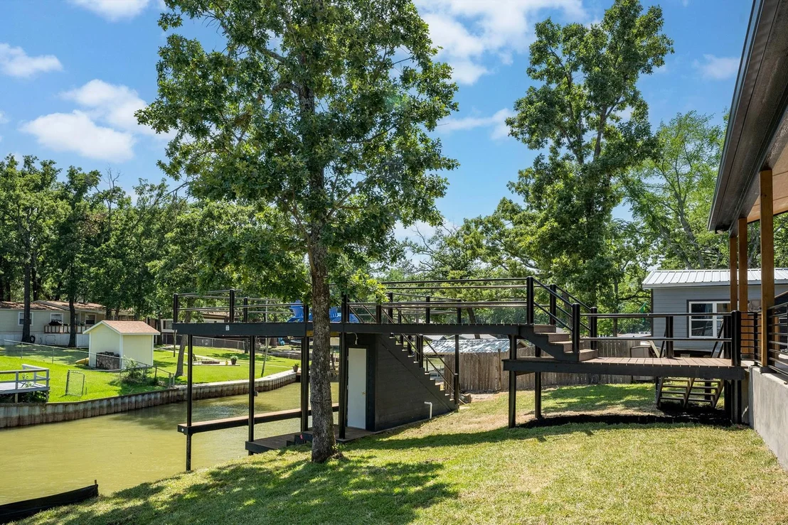 Photo of 162 Lowe Drive