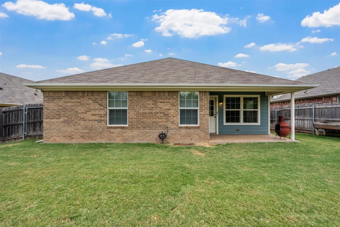 Photo of 905 Heston Circle