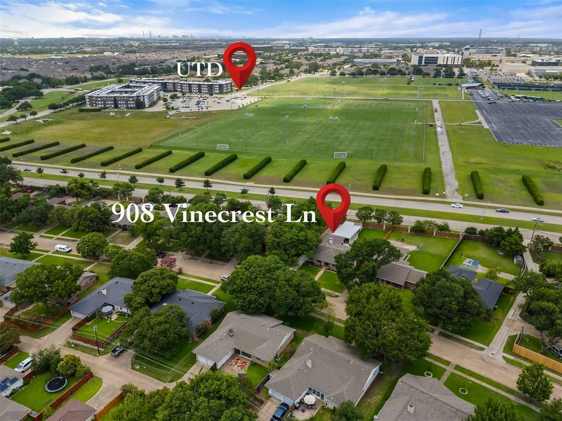 Photo of 908 Vinecrest Lane