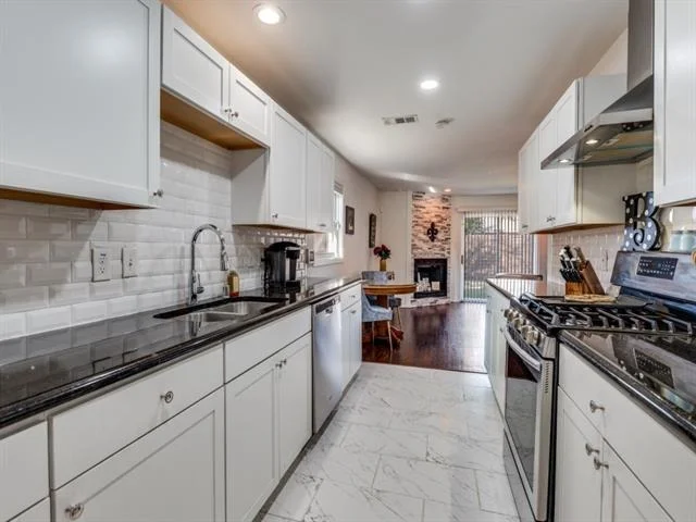 Photo of 3333 High Lark Drive