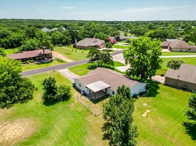 Photo of 104 Pontiac Drive