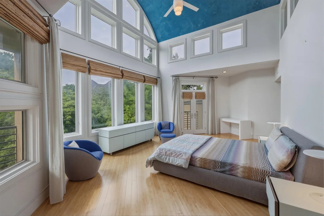 Photo of 2607 Hemingway Drive